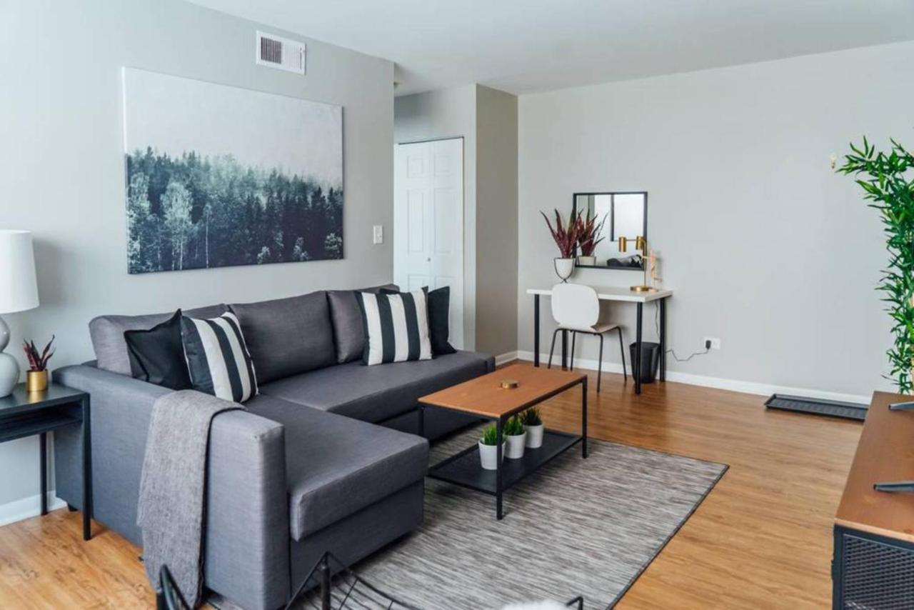 1Br Stylish Apartment, Perfect For Getaway - Oakdale 201 シカゴ エクステリア 写真
